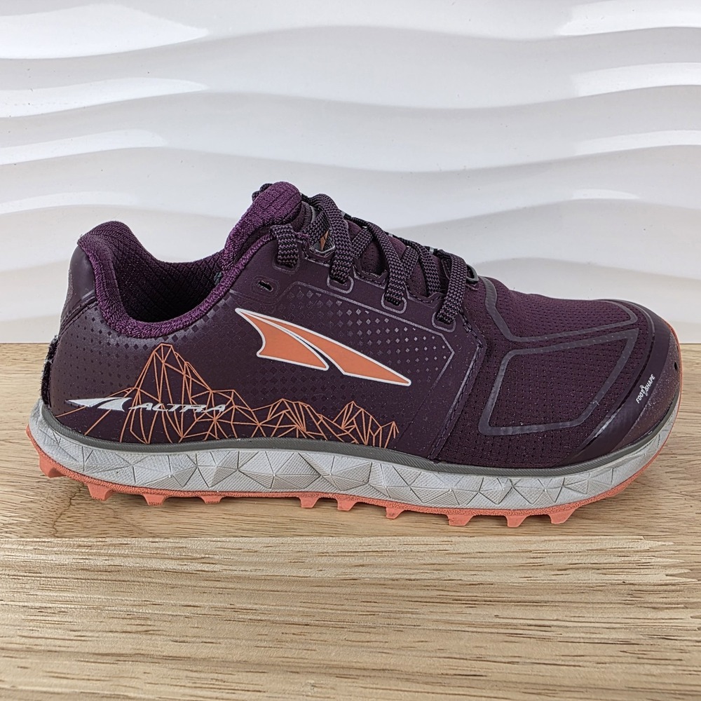 Altra Superior 4 Trail Running Shoes Womens Size 7.5 Purple Zero Drop Sneakers